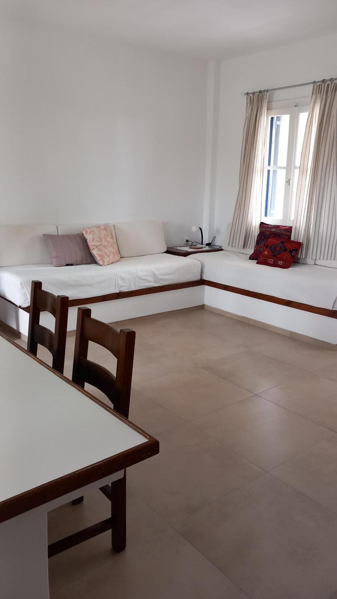 Eressos Ilios Apartments 斯卡拉埃雷索 外观 照片
