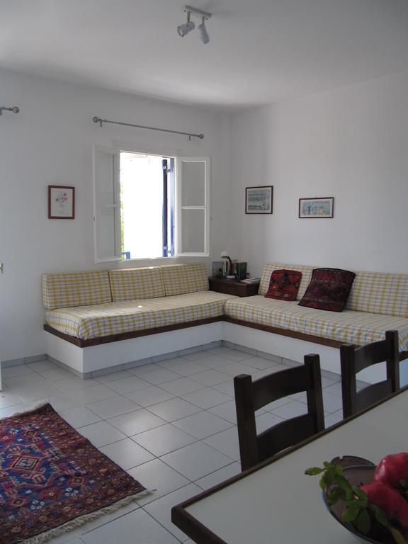 Eressos Ilios Apartments 斯卡拉埃雷索 客房 照片